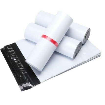 250 buc pungi curierat (tip A5) 180 x 235 mm + 50 clapeta